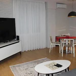 Luxury Blloku Appartamento